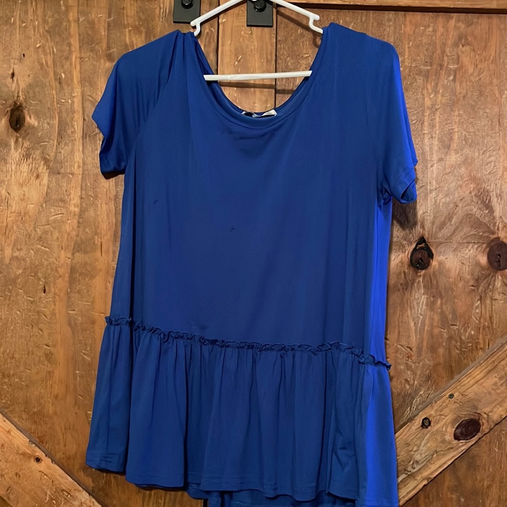 Blue peplum shirt size large